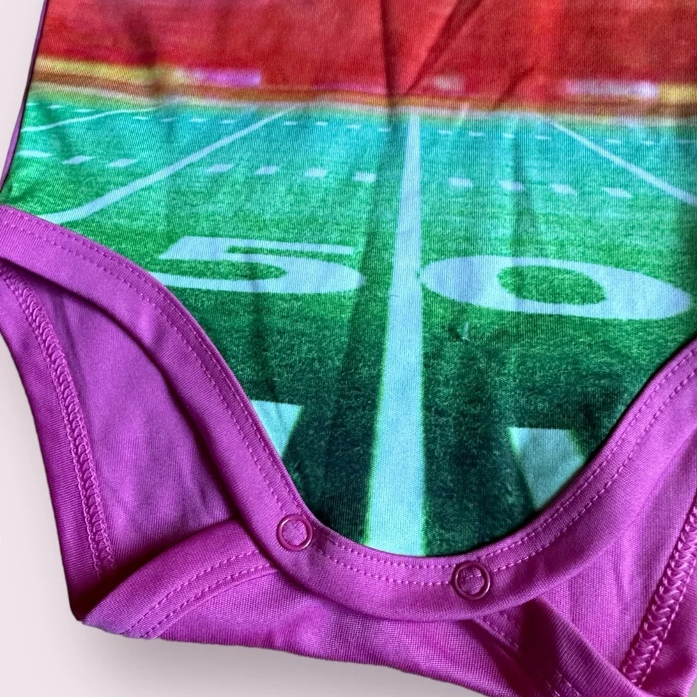 Baby NFL Team Apparel Minnesota Vikings Pink One Piece Field Graphic Sz 6-9 M - Picture 6 of 7